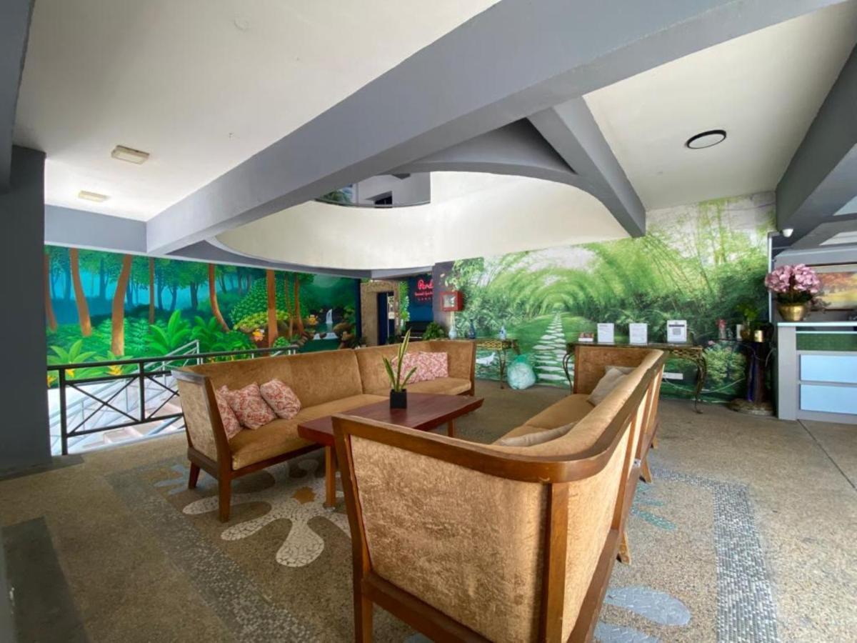 Perdana Serviced Apartment & Resorts Padang Mat Sirat Bagian luar foto