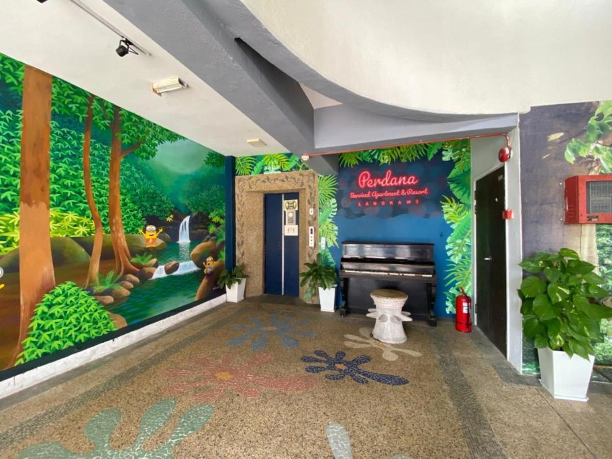 Perdana Serviced Apartment & Resorts Padang Mat Sirat Bagian luar foto