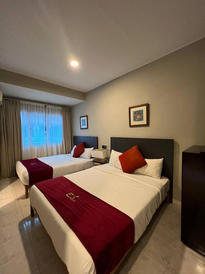 Perdana Serviced Apartment & Resorts Padang Mat Sirat Bagian luar foto