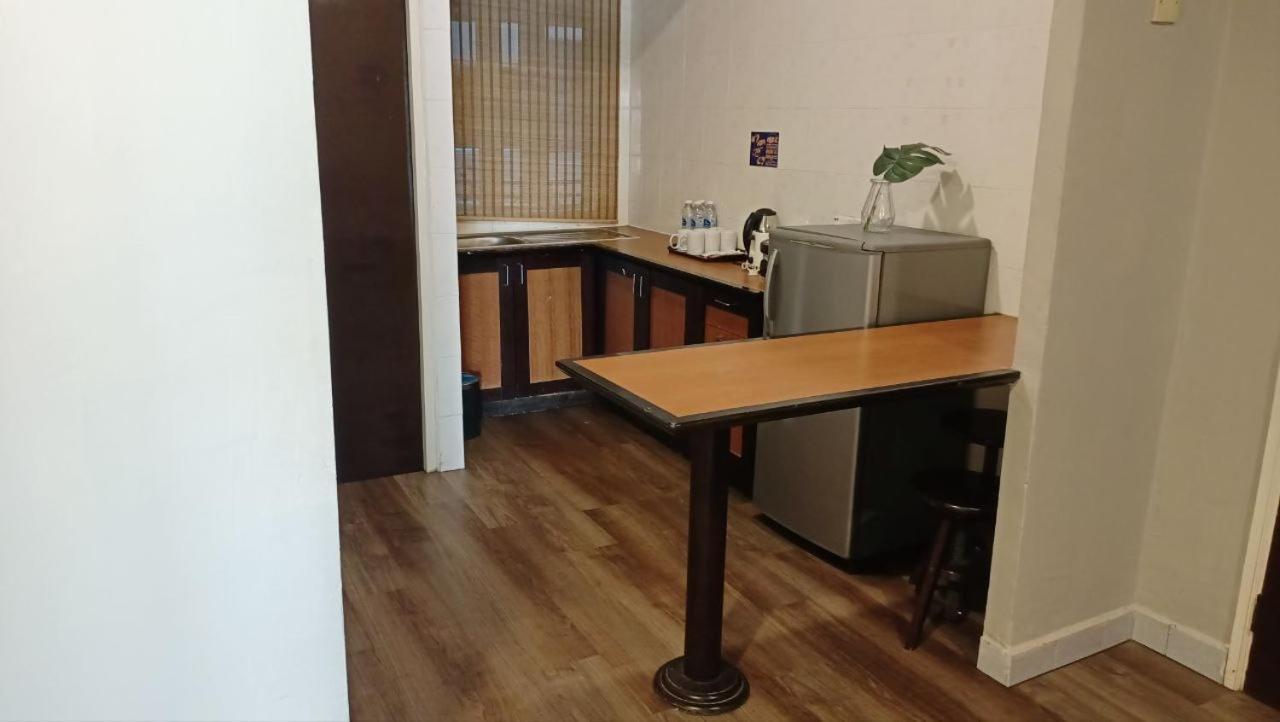 Perdana Serviced Apartment & Resorts Padang Mat Sirat Bagian luar foto