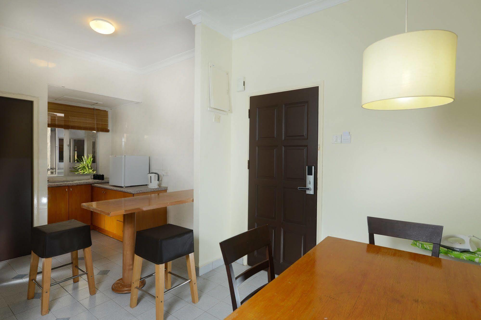 Perdana Serviced Apartment & Resorts Padang Mat Sirat Bagian luar foto
